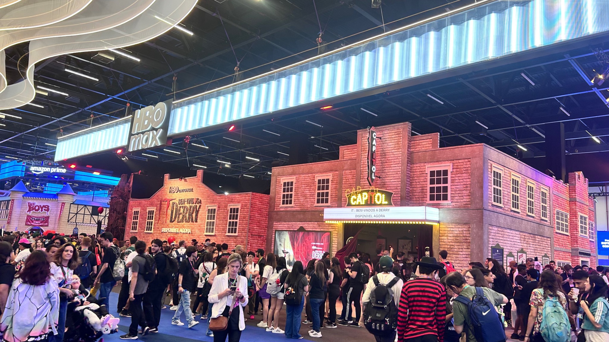CCXP 2025 — Warner Bros. · HBO Max · IT: Bem-vindos a Derry — imagem 1